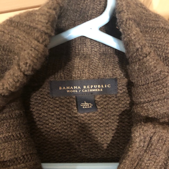 Banana Republic Cashmere/wool sweater - Picture 3 of 4